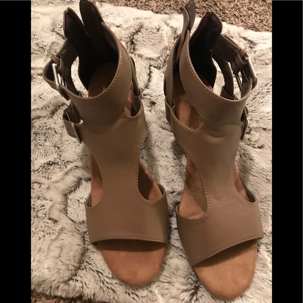 Shoes